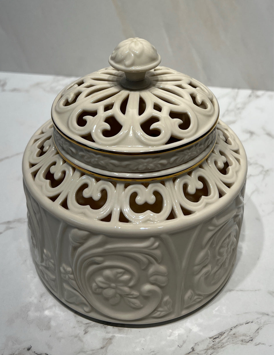 Lenox Covered Bowl