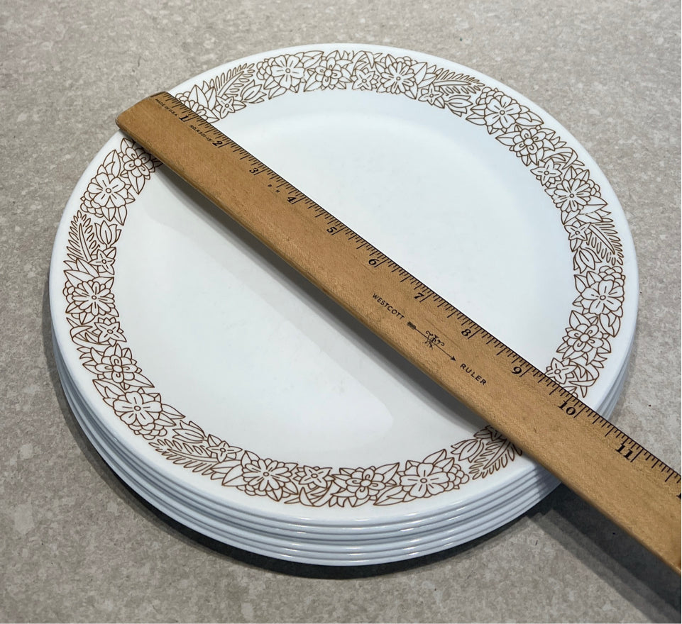 Set of 7 Corelle Plates