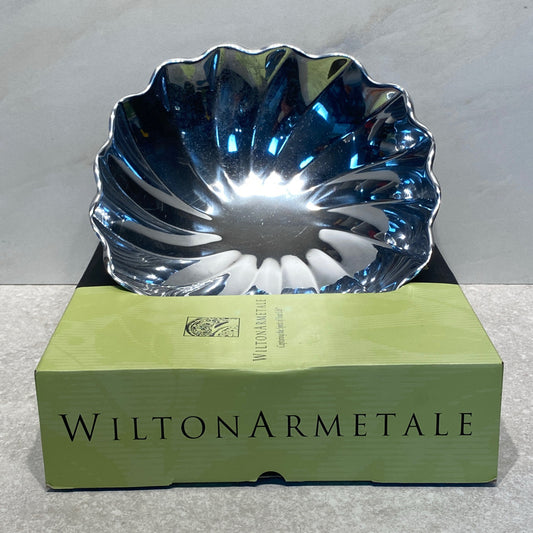 Wilton Armetale Bowl