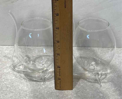 Pair of Vampire Wine Glasses