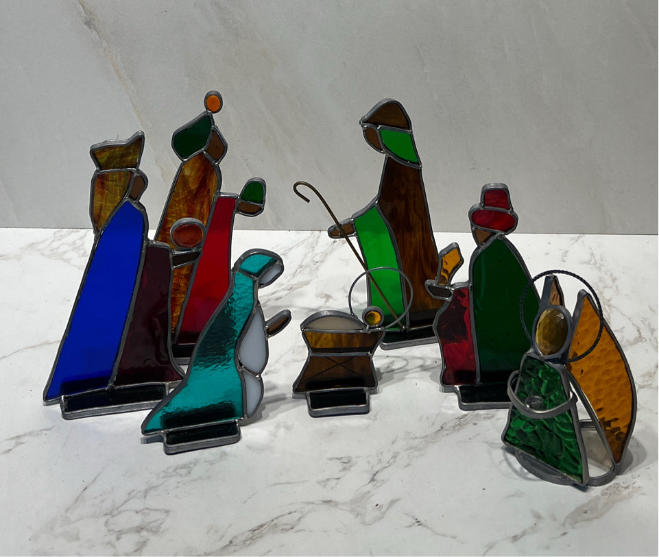 7 Piece Stain Glass Nativity Set