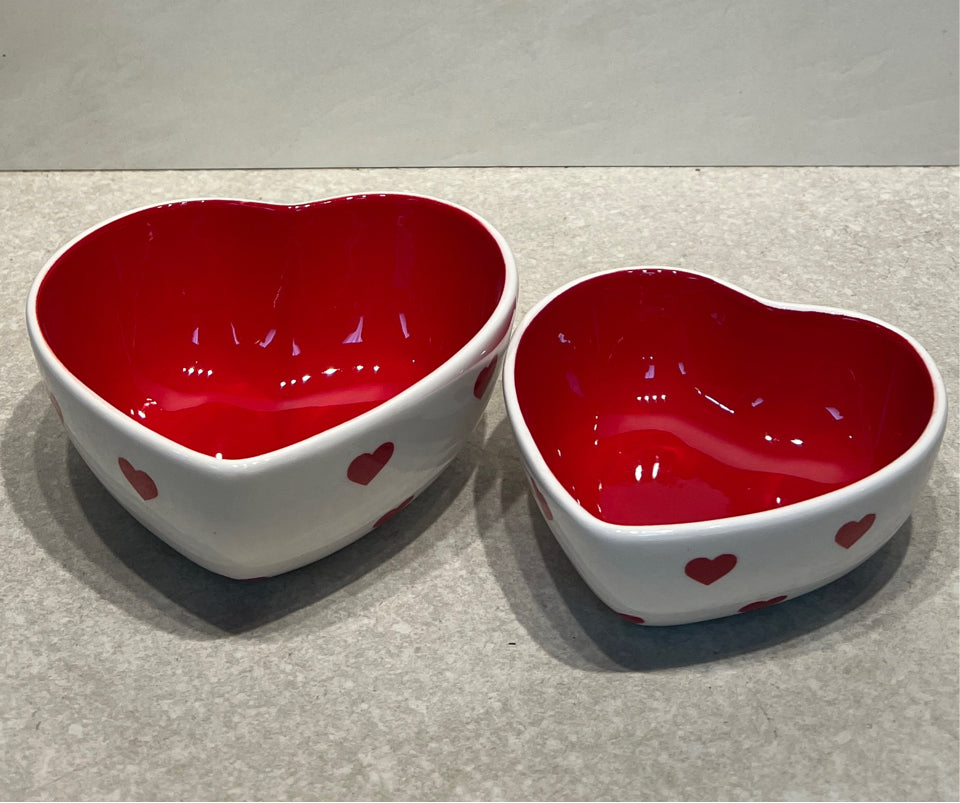 Set of 2 Heart Bowls