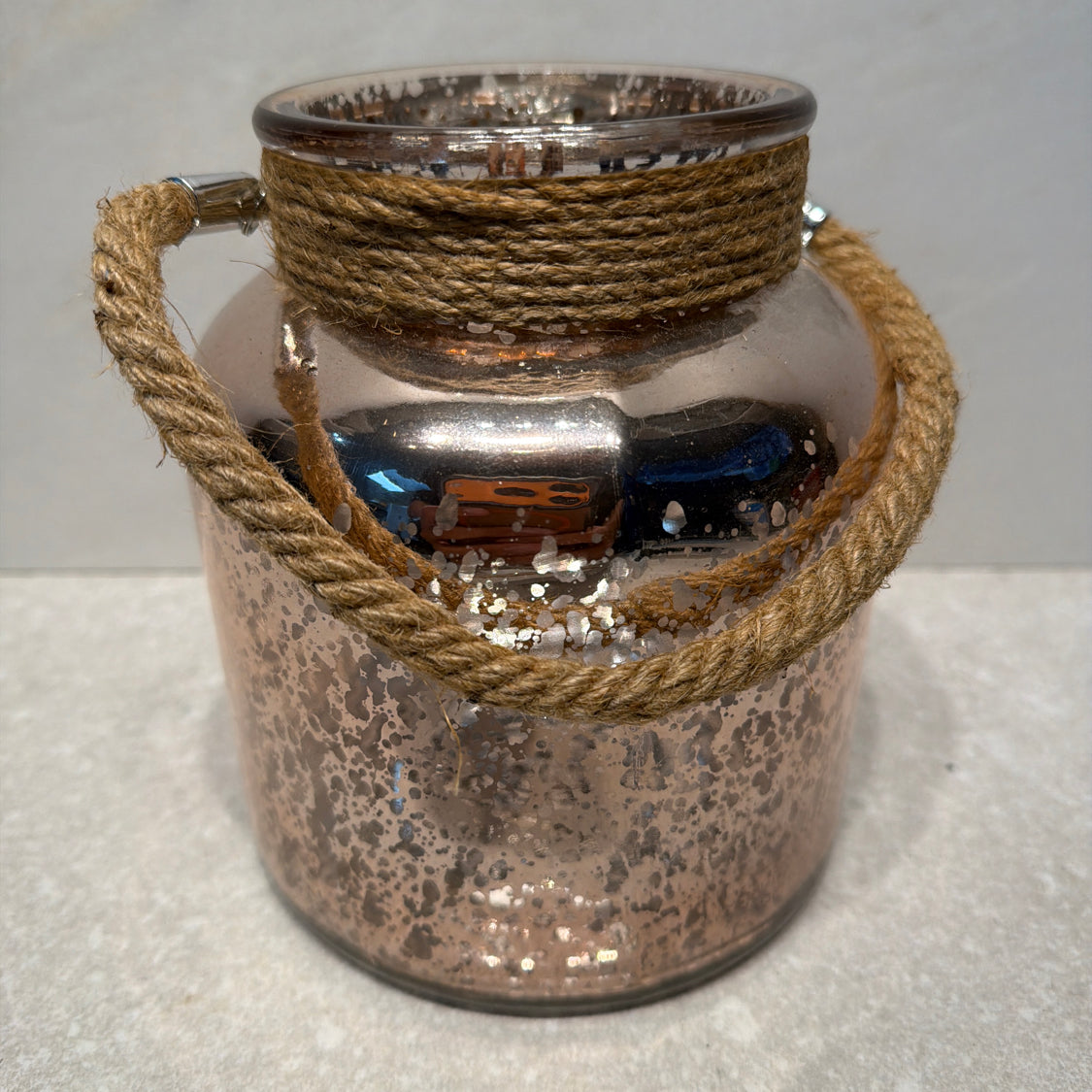 Candleholder