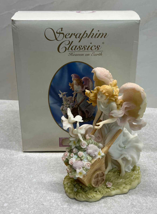 Seraphin Classics Figurine