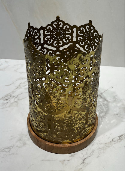 Candleholder