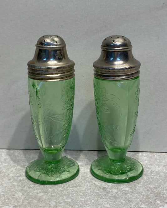 Uranium Glass S + P