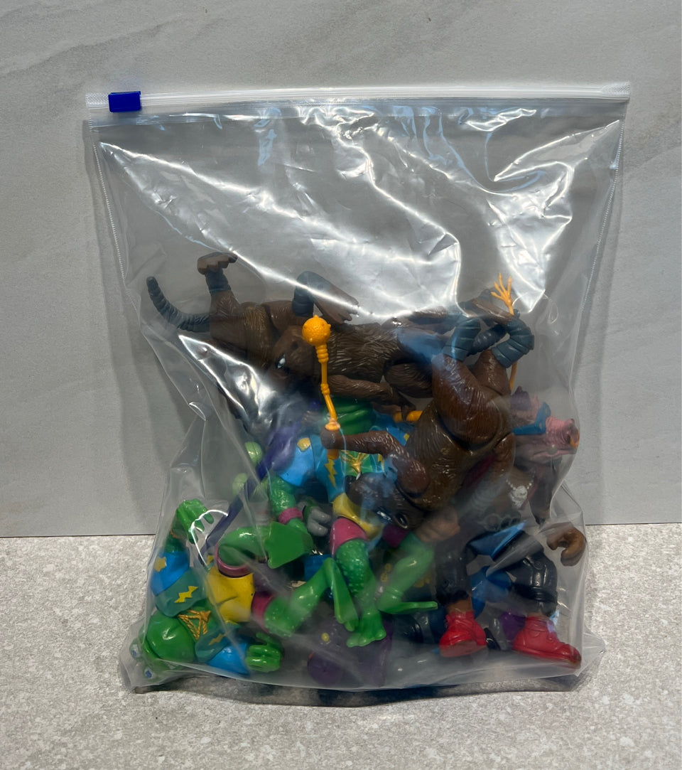 Lot of Teenage Mutant Ninj Turtles