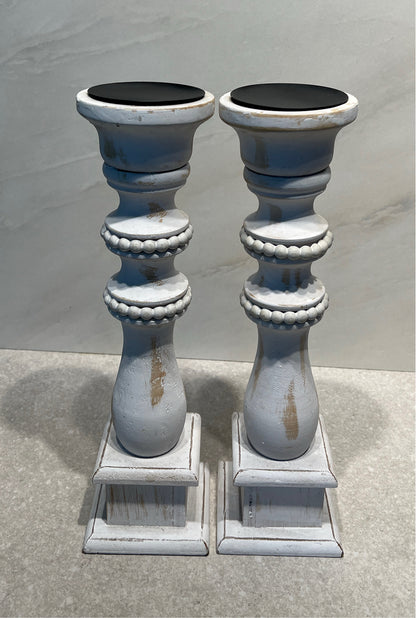 Set of 2 Candle Holders