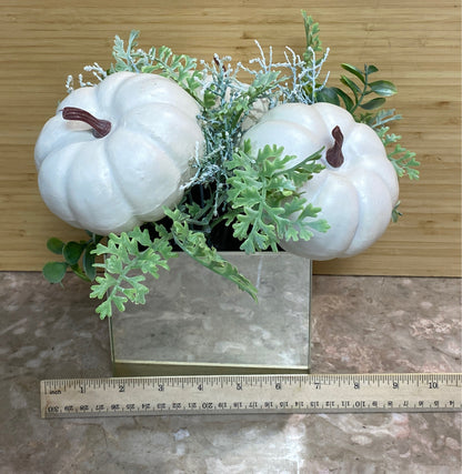 Artifical Decor