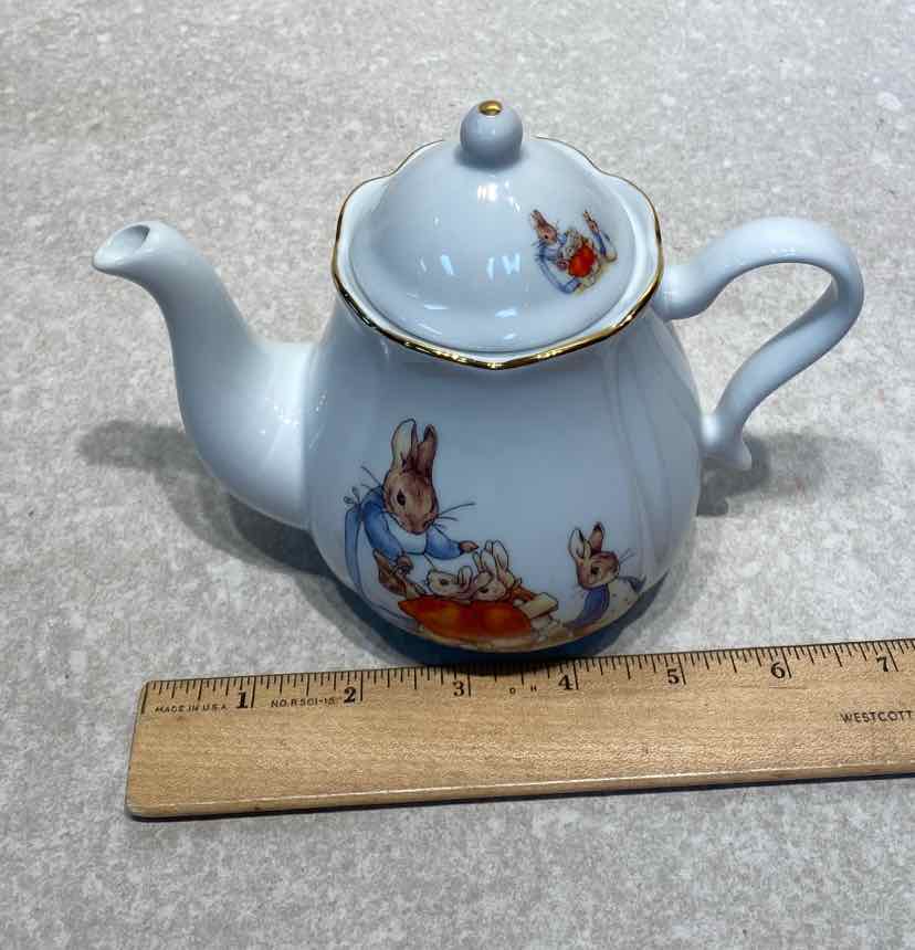 Beatrix Potter Teapot