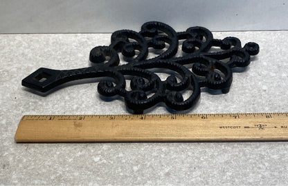 Trivet