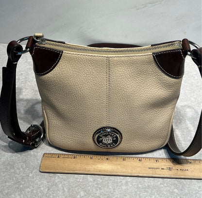 Dooney And Bourke Handbag
