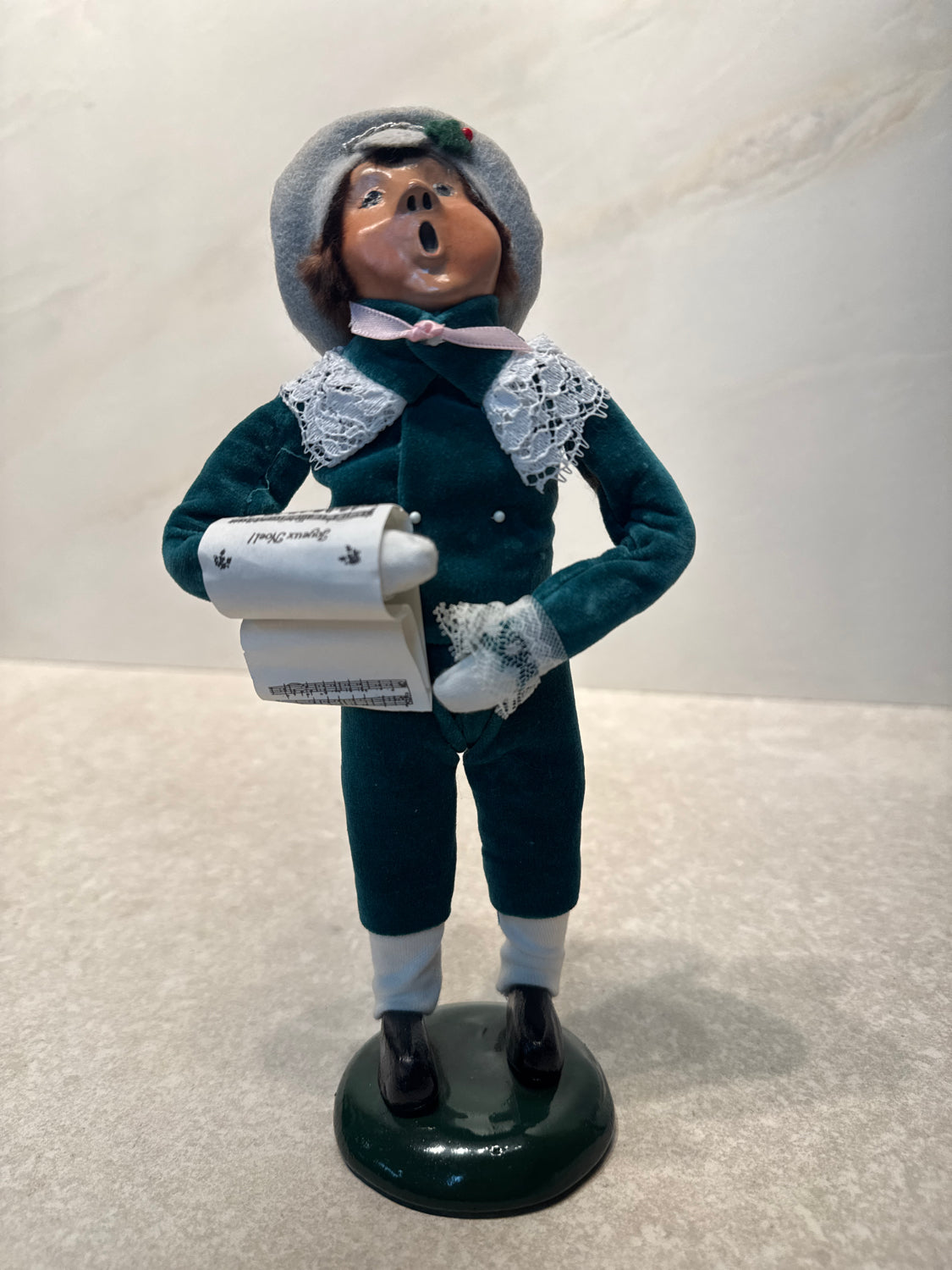 Byers Choice Caroler