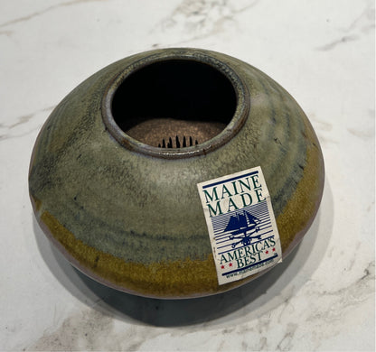 Pottery Vase with Frog