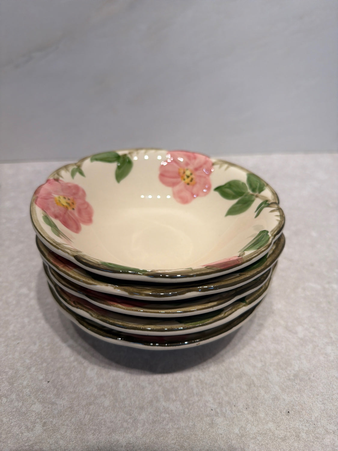 Set of 5 Franciscan Bowls