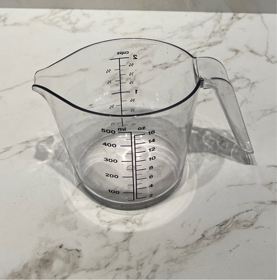 Plastic Measuring Cup