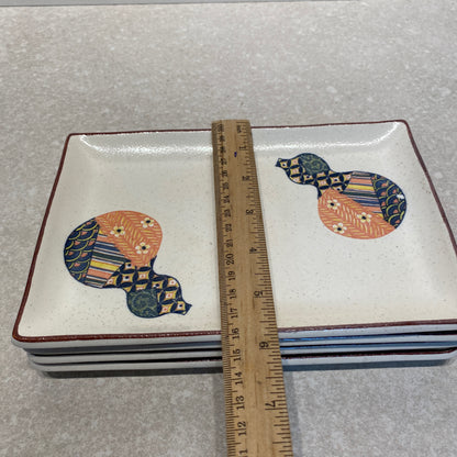 Set of 4 Plates