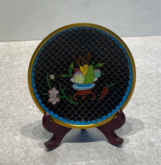 Plate With Stand