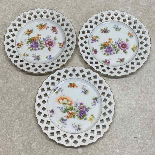 Set of 3 Plates