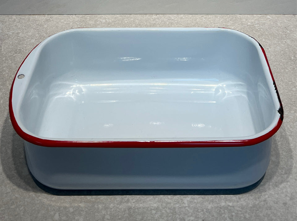 Enamelware Casserole Dish