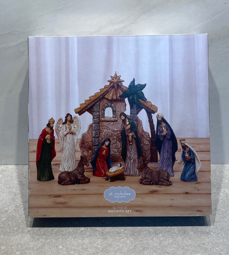 St. Nicholas Square Nativity set