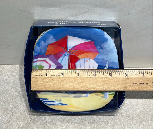 Set of 6 Plastic Plates