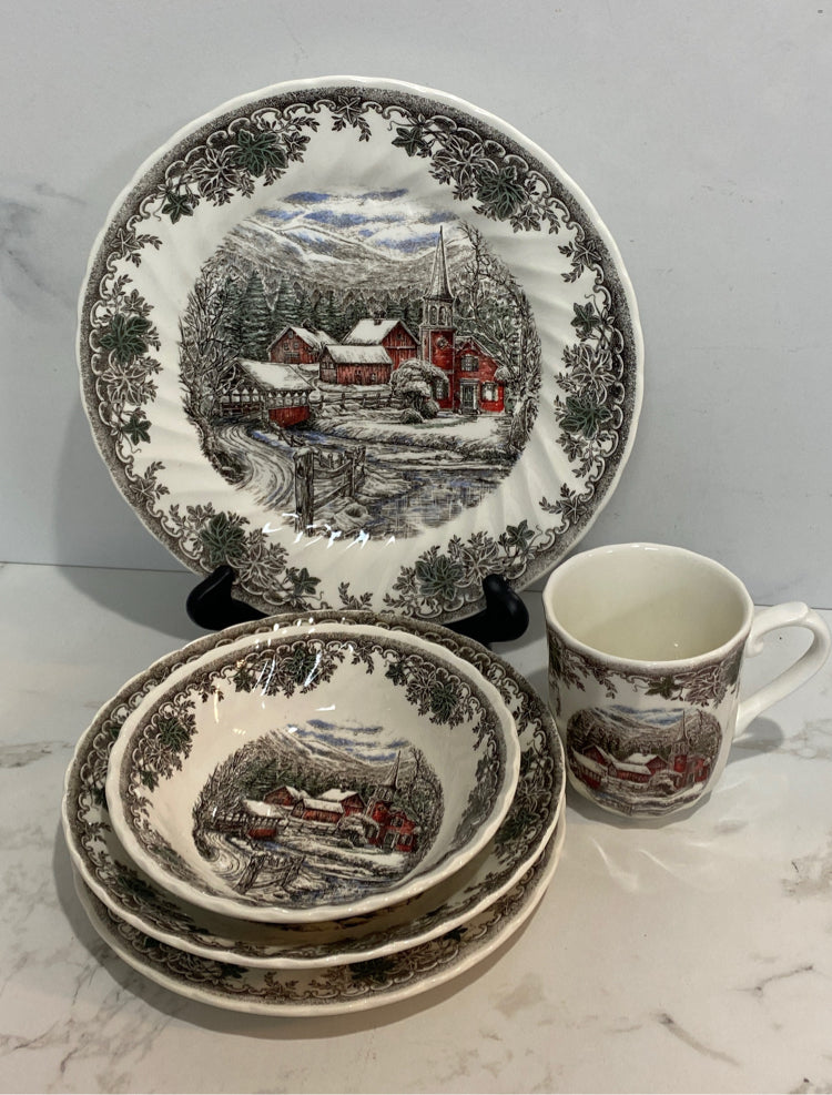 Queens Place Setting