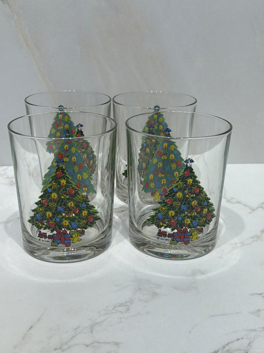 Set of 4 Glasses