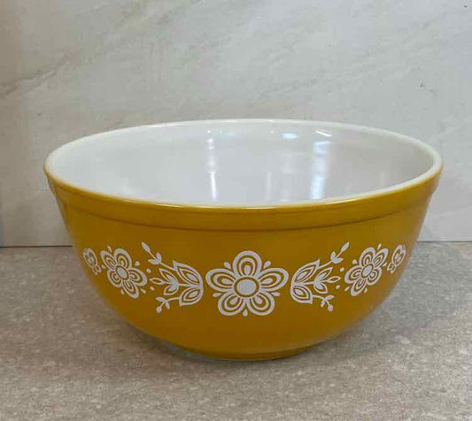 Pyrex Butterfly Gold 403