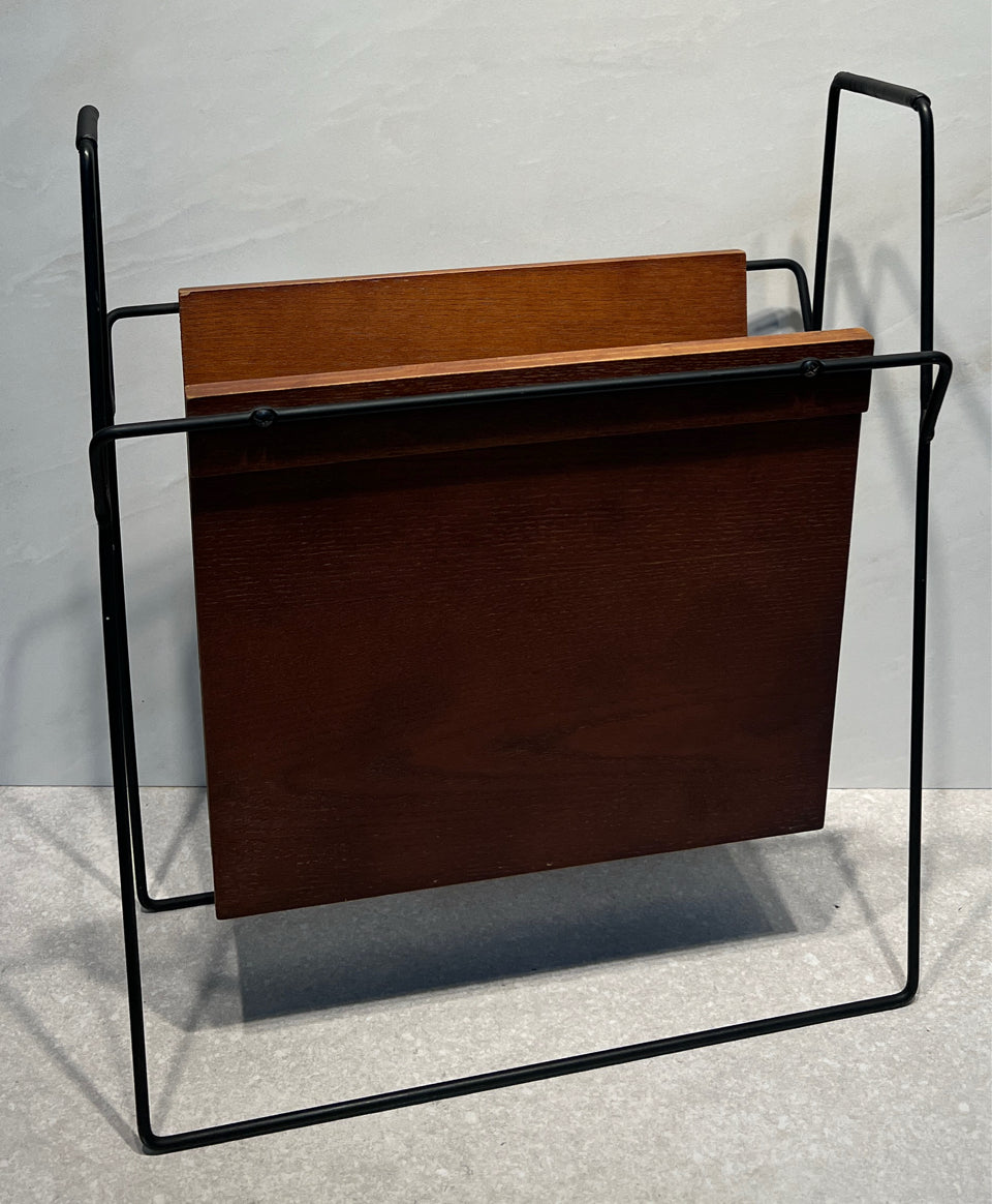 Magazine Holder
