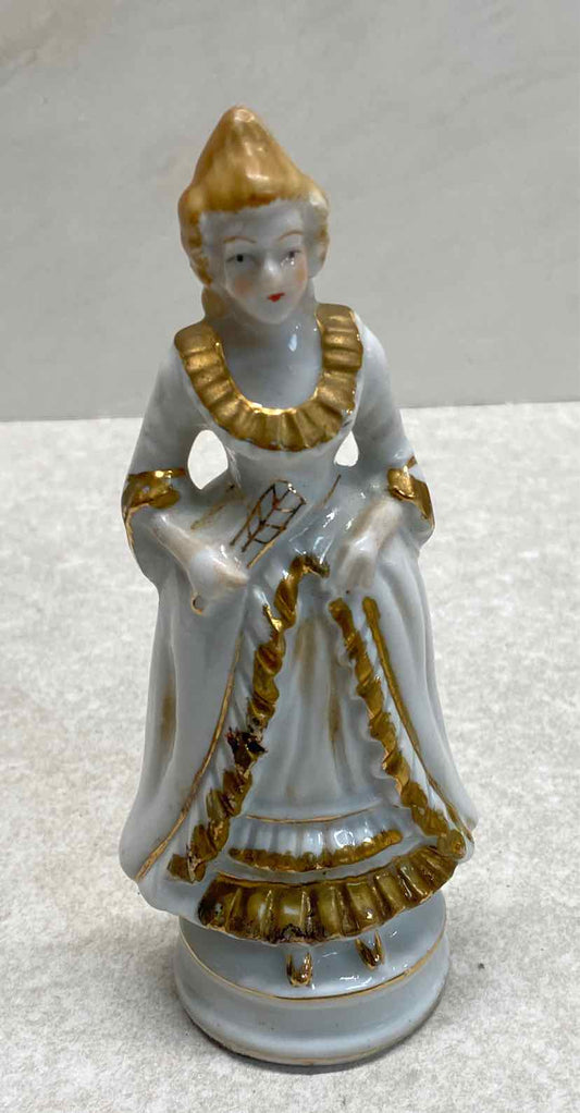 Figurine