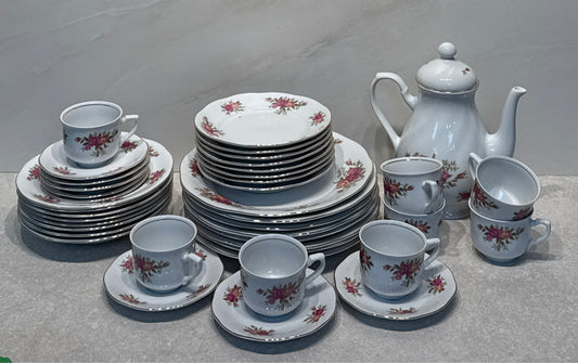 Poland Rose Garden Dinnerware Set