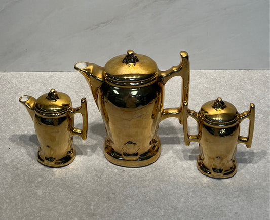 Teapot , Sugar,And Creamer