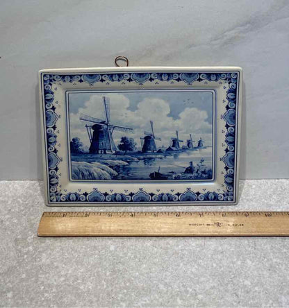 Holland Hanging Plate