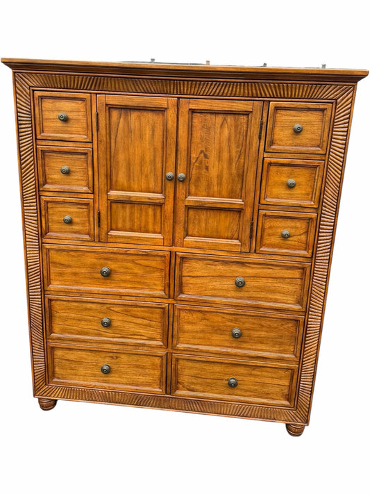 Cindy Crawford Dresser