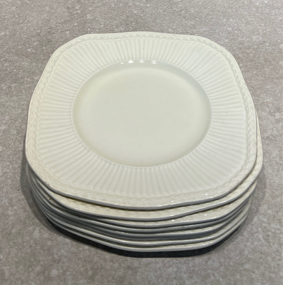 Set of 8 Wedgwood Plates