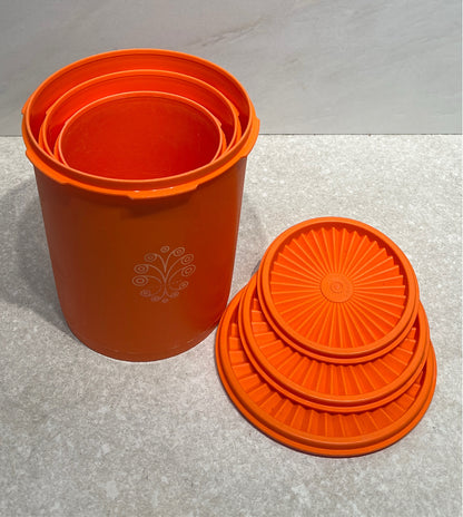 Covered Tupperware Set of 3
