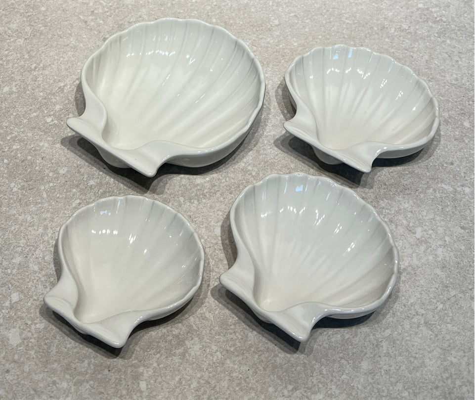 Set of 4 Shell Plates Hall