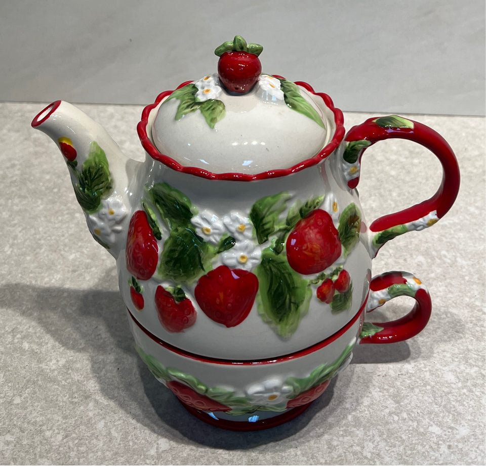 Temptations Strawberry Teapot