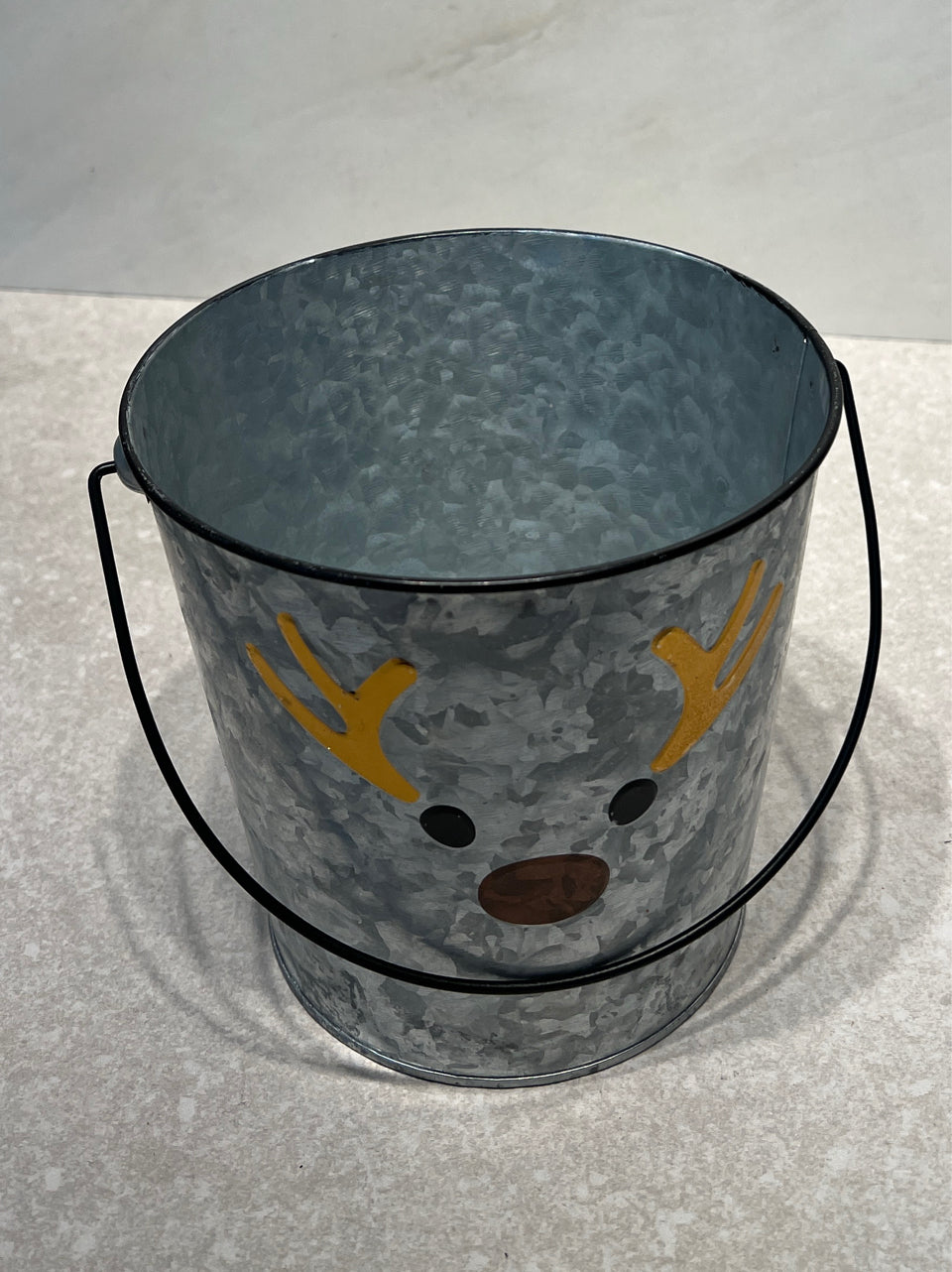 Bucket
