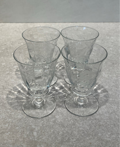 Set of 4 Glasses