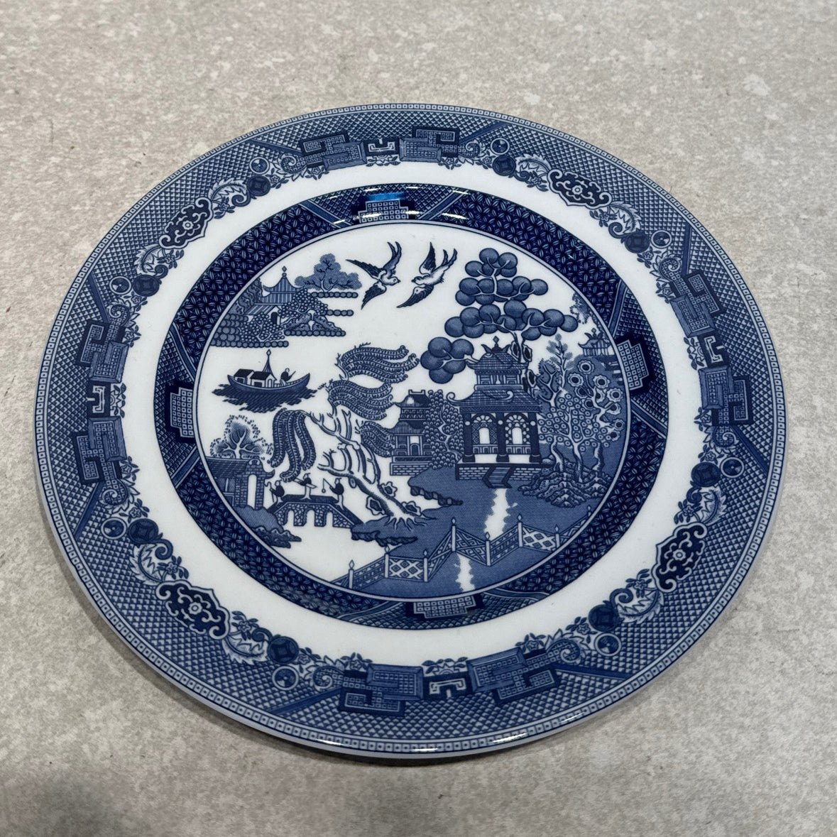 Blue Willow Plate 8 Inches
