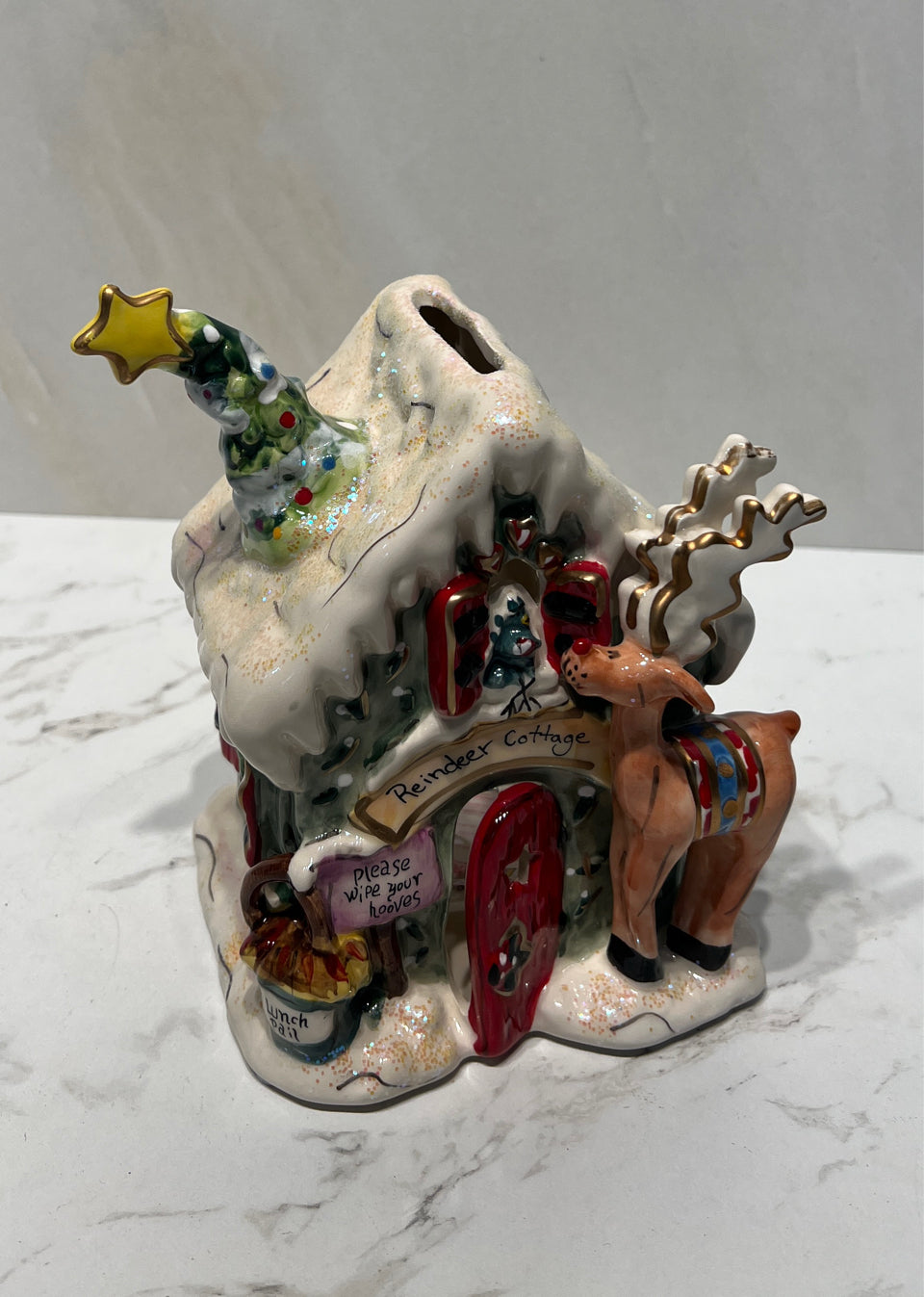 Blue Sky Reindeer Cottage