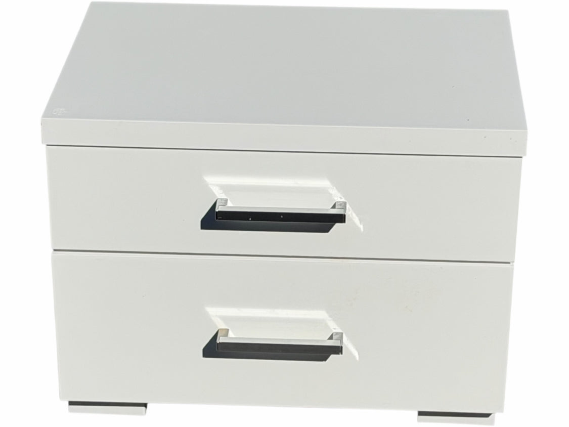 2 Drawer End Table