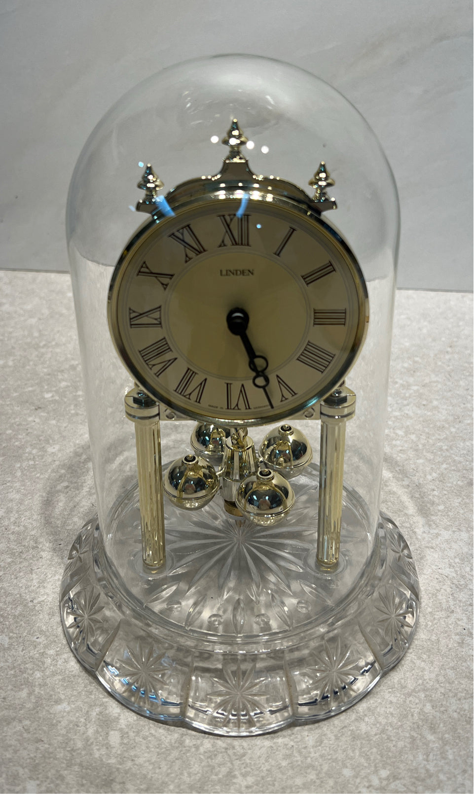 Linden Clock