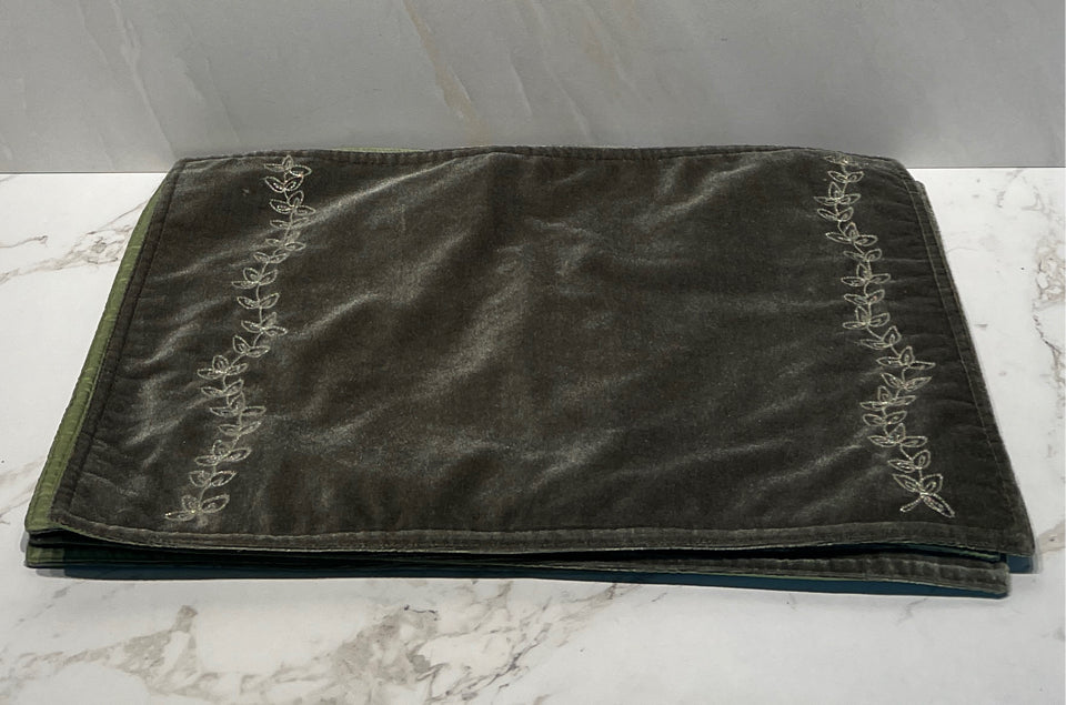 Set of 4 Placemats