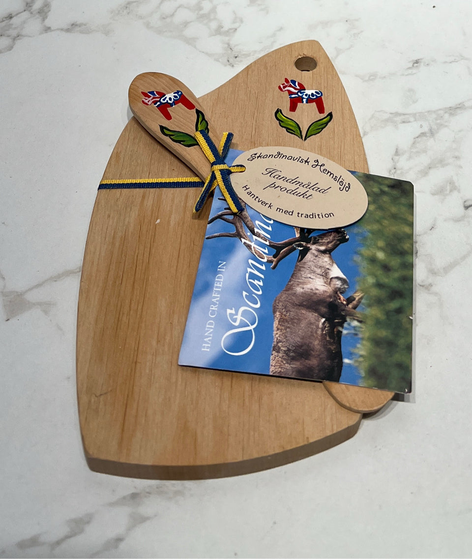 Board with Spreader
