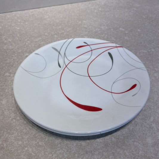 Set of 2 Corelle Plates