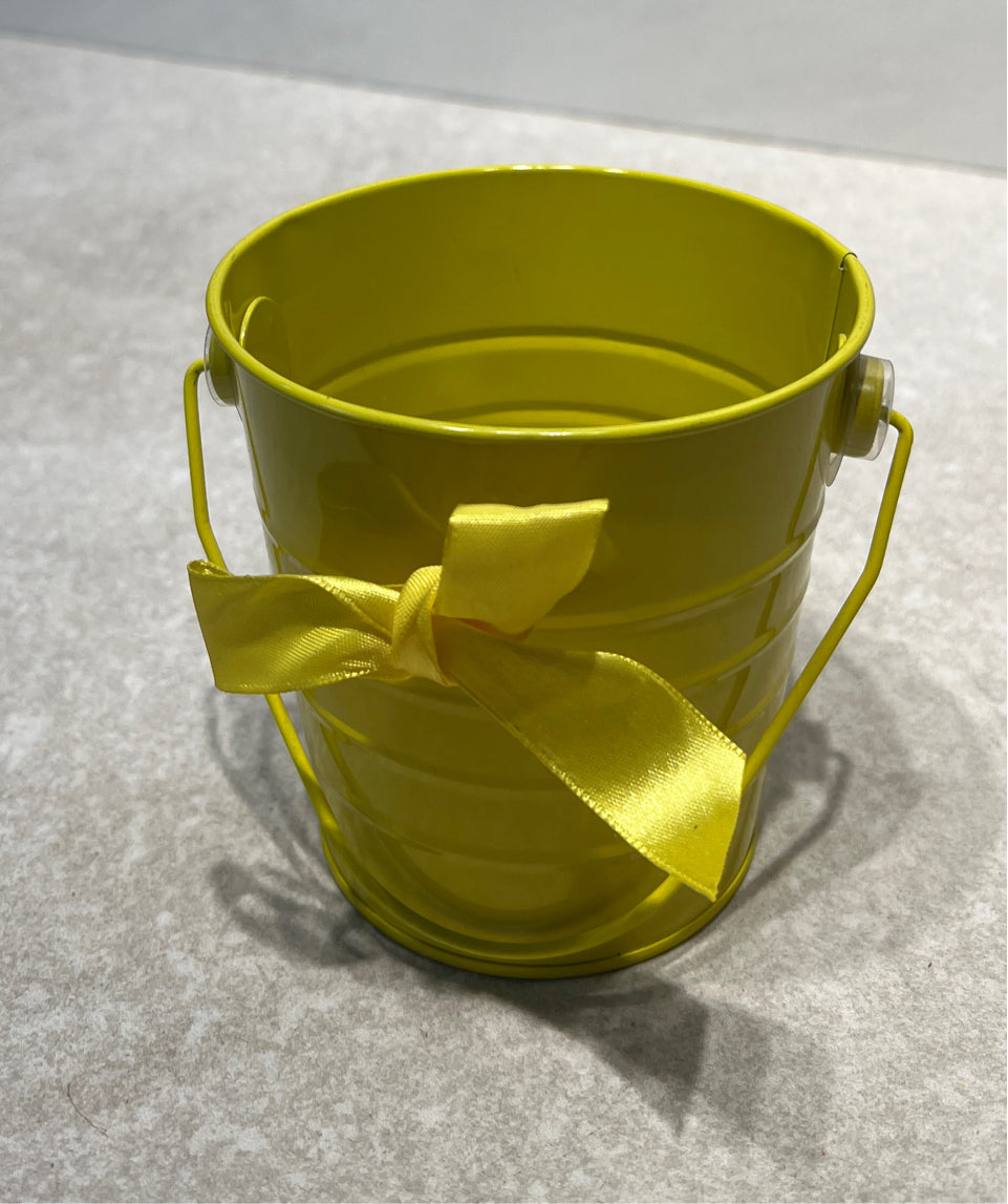 Pail