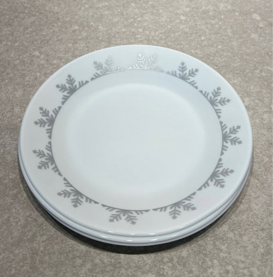Set of 3 Corelle Plates